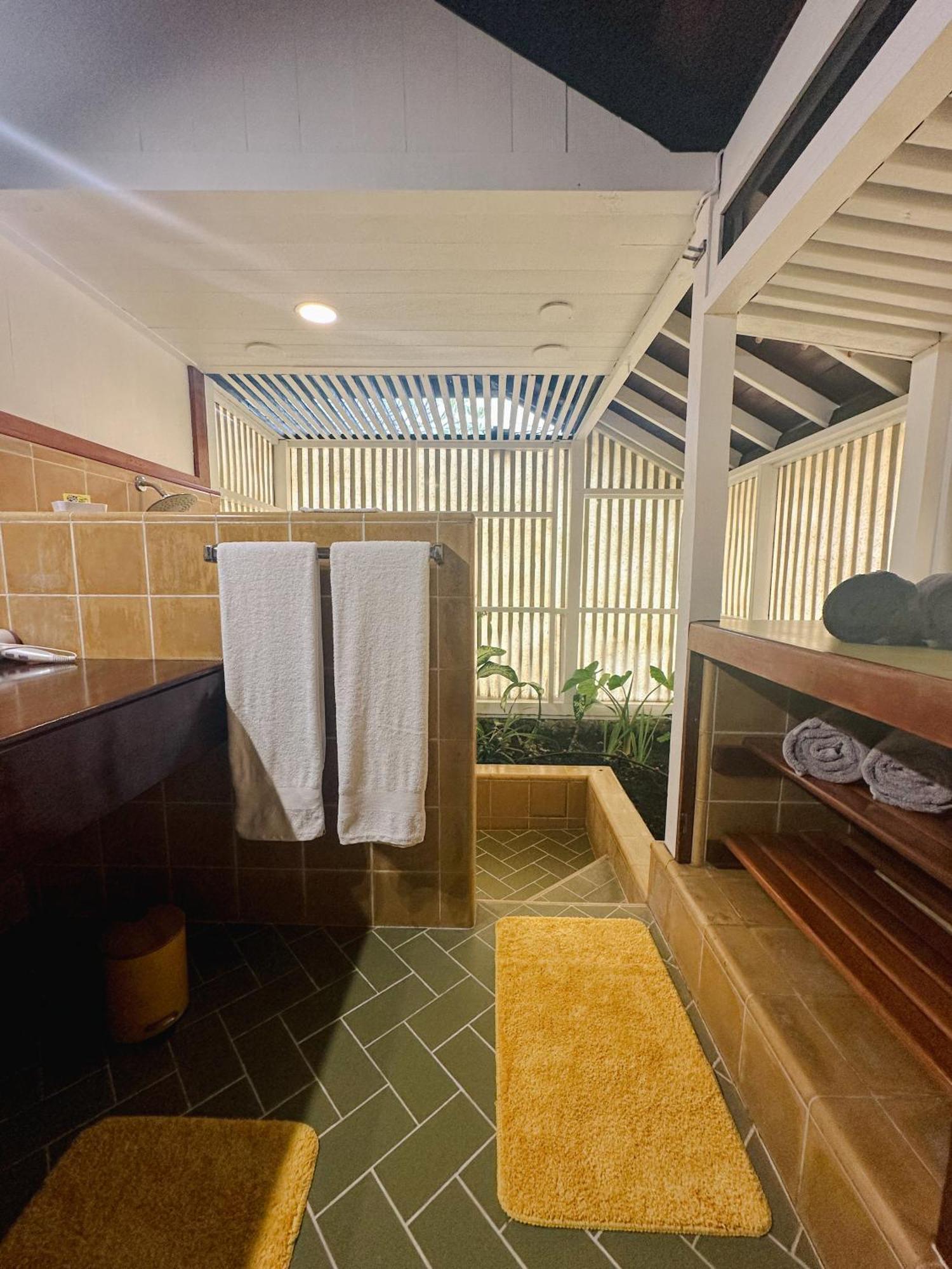 Chez Jay Moorea Beach House Villa Maharepa  Eksteriør billede